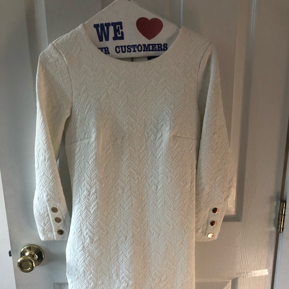 White 3quarter length dress